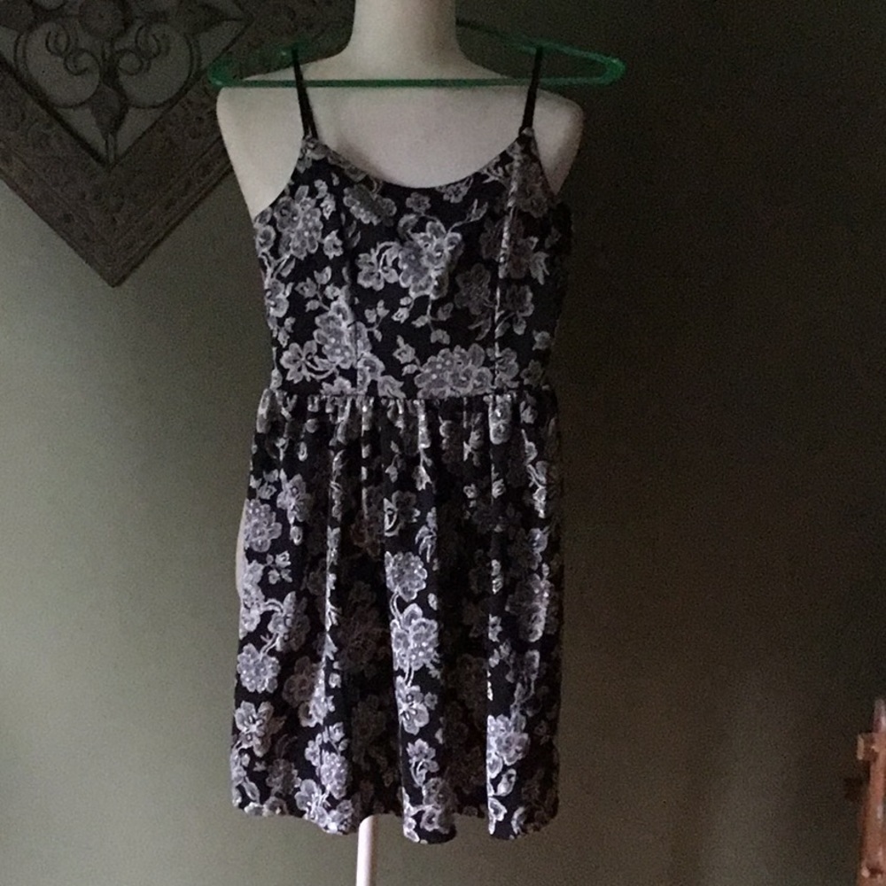 Black and white floral print dress